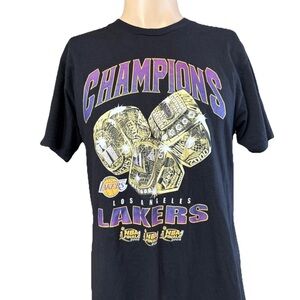 Hardwood Classics Mitchell & Ness L.A Lakers NBA Finals 3 PEAT Rings Shirt
